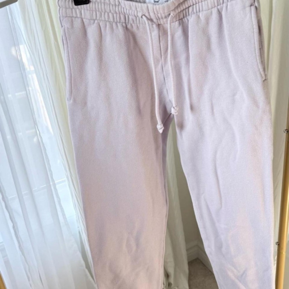 Aritzia TNA light pink sweatpants size S